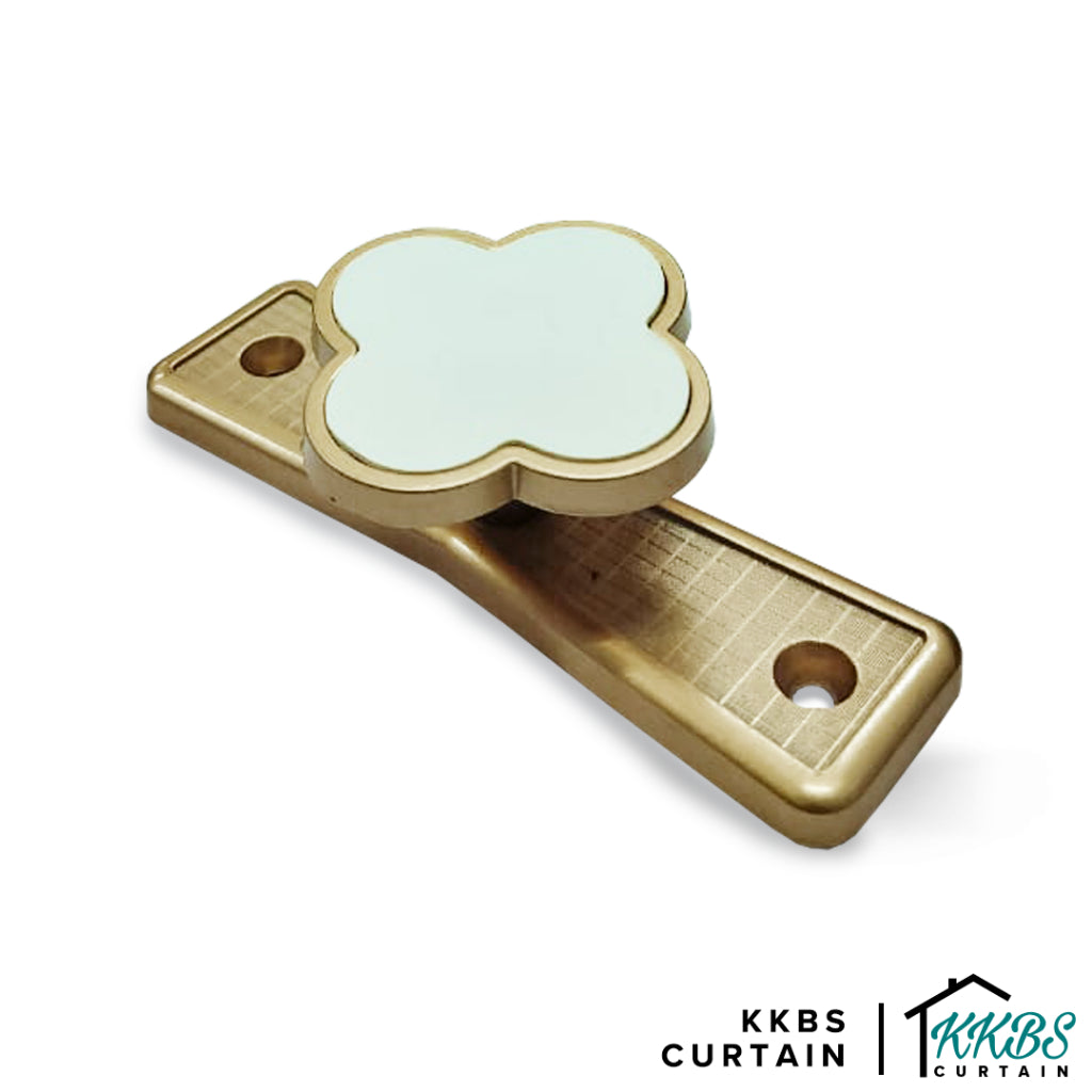 Cloverus Cangkuk Tepi