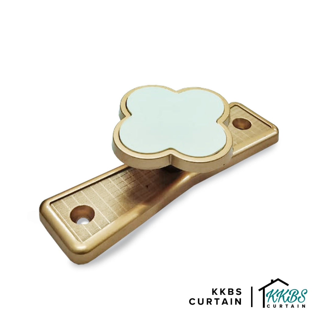 Cloverus Cangkuk Tepi