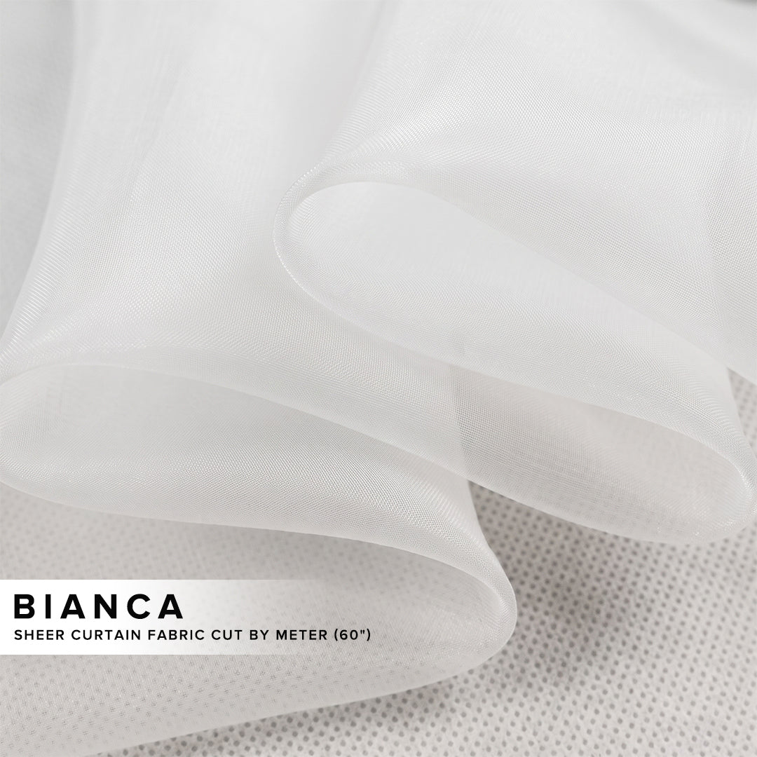 Bianca 透明面料 60 英寸按米裁剪